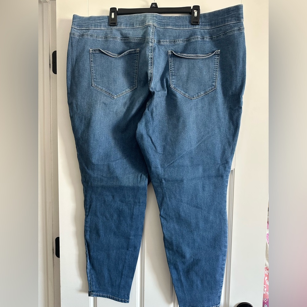 EVRI Women's Deep Blue Denim Jeggings women’s plus size 24W - Picture 3 of 8